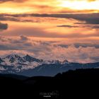 Stürmischer Abend über dem Emmental 