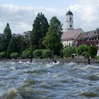 Stürmischer Bodensee in Langenargen