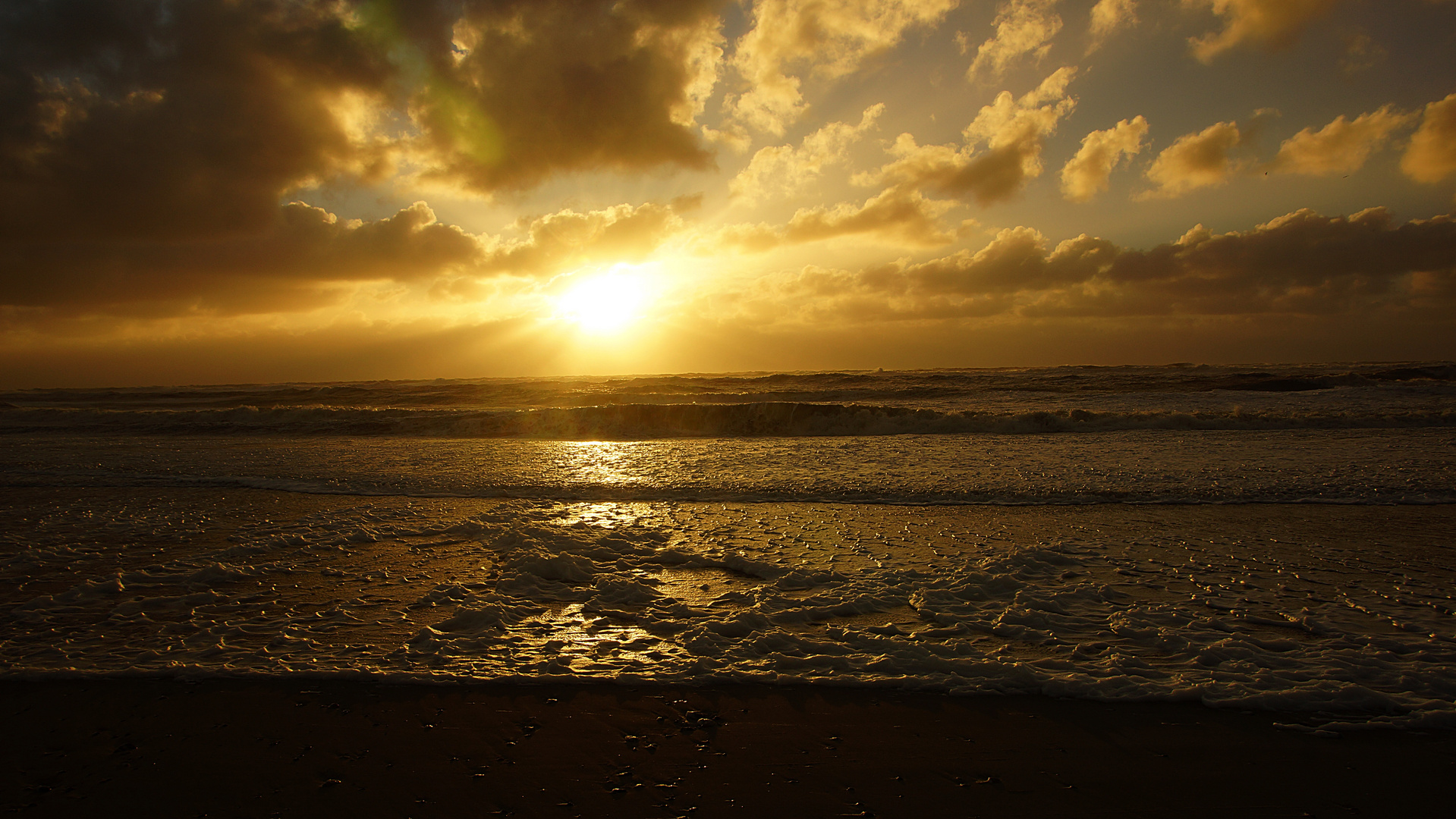 stürmischer Sonnenuntergang