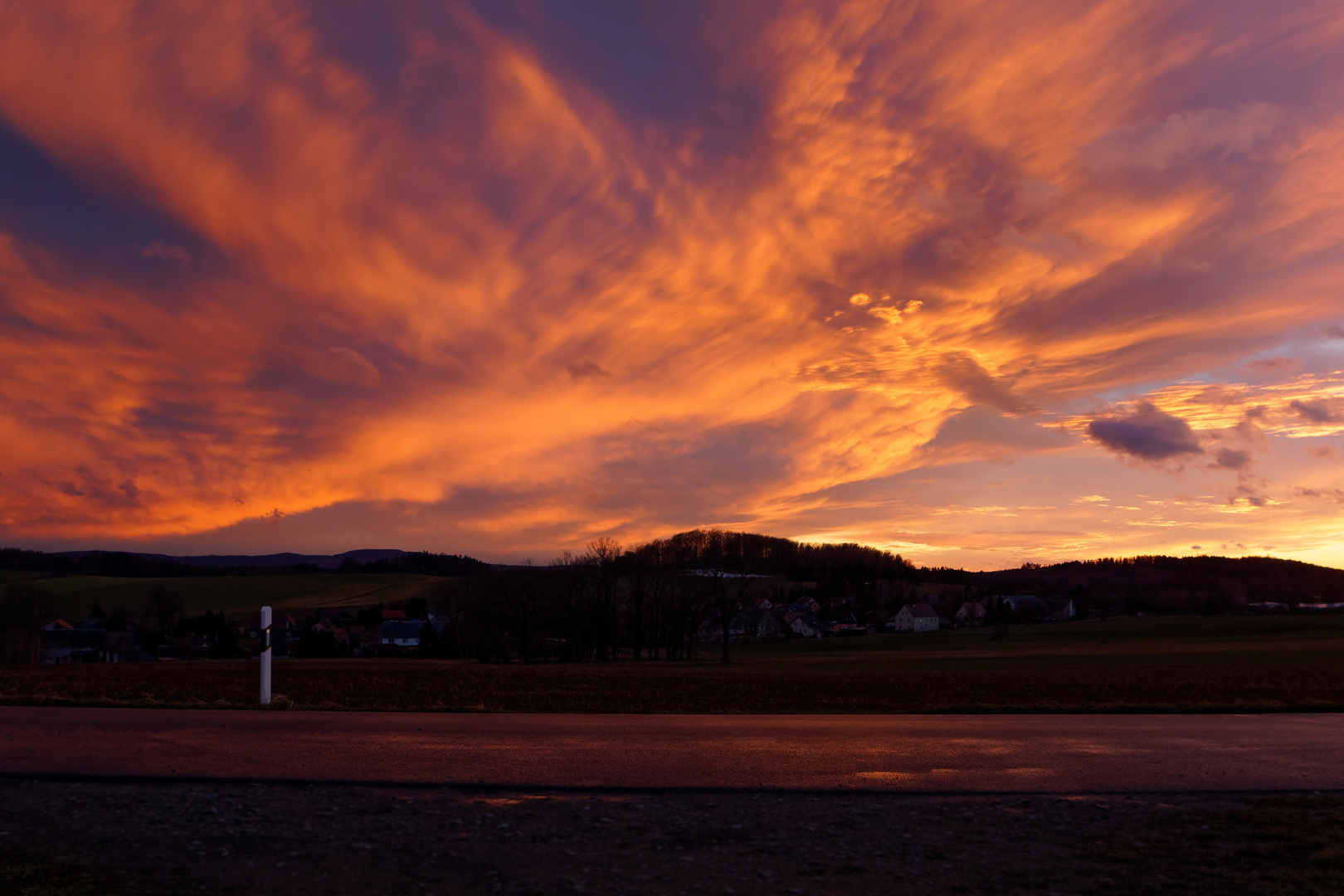 Stürmischer Sonnenuntergang - Himmelsdramatik