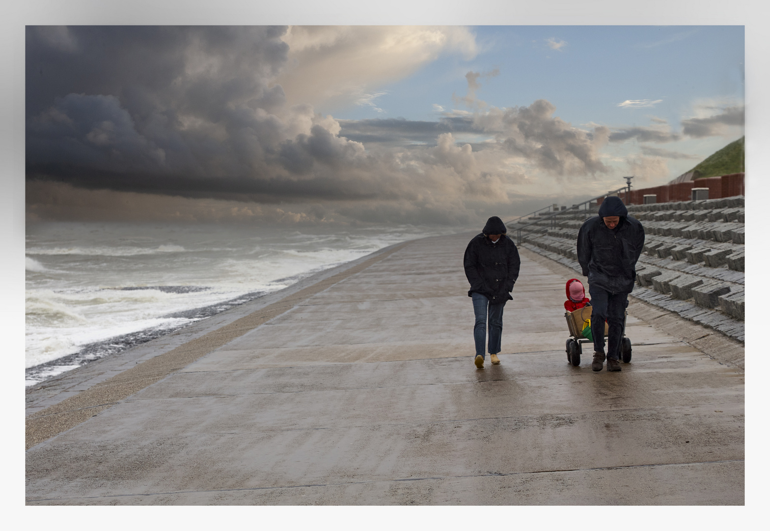 stürmisches Wetter auf der Promenade .  .  .