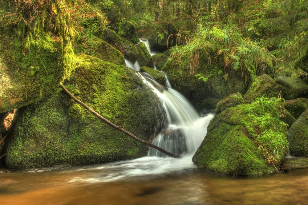 Stürzendes Wasser