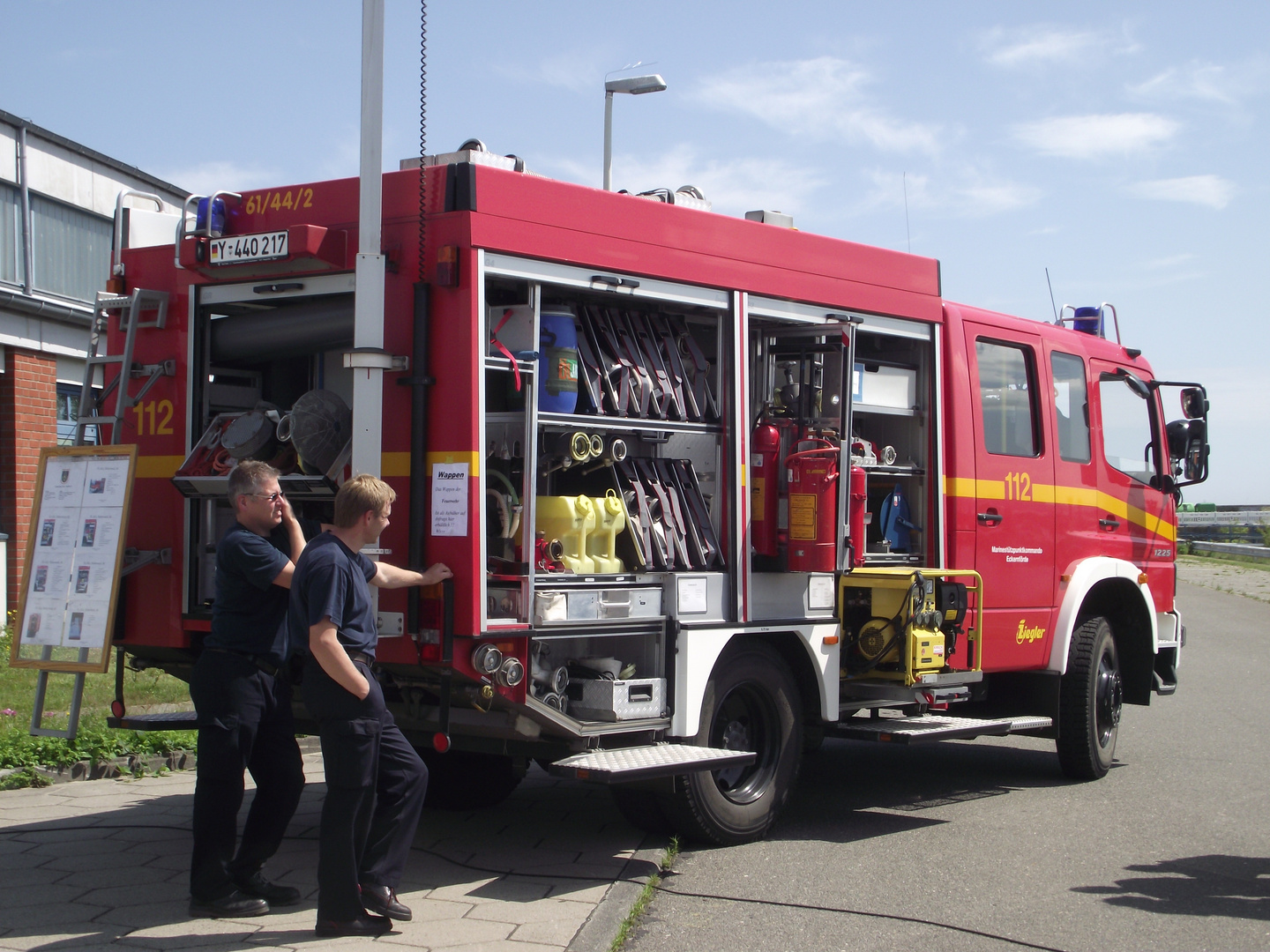 Stützpunktfeuerwehrfahrzeug