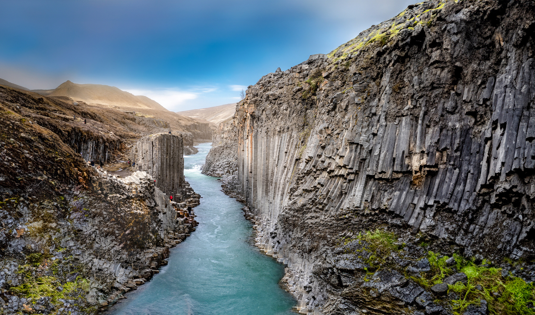 Stuðlagil Canyon - eine Schlucht wie aus einer anderen Welt