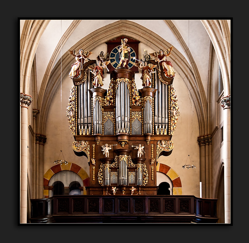 Stumm-Orgel Münstermaifeld