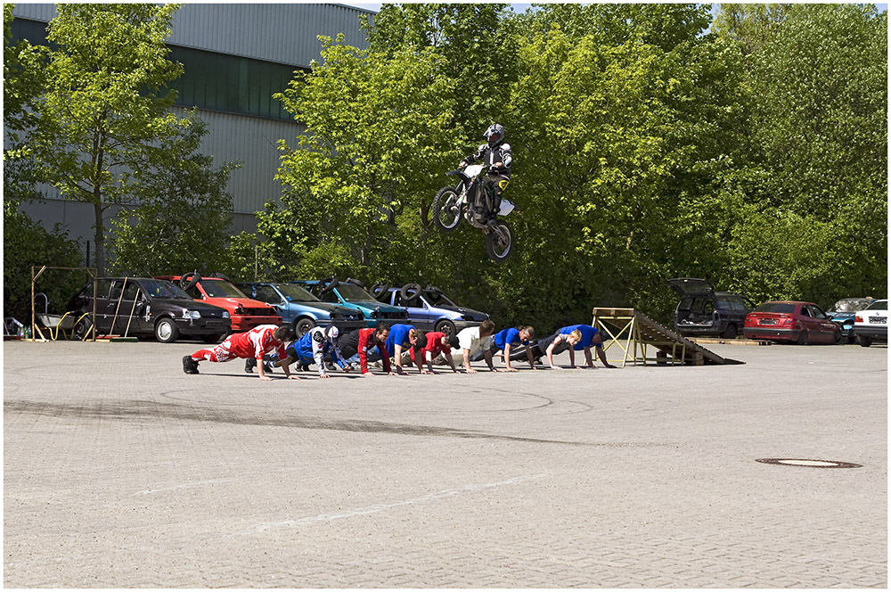 Stuntshow Dortmund-Oestrich 08.05.2011 Motorradstunt