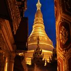 Stupa der Shwedagon-Pagode in Yangon