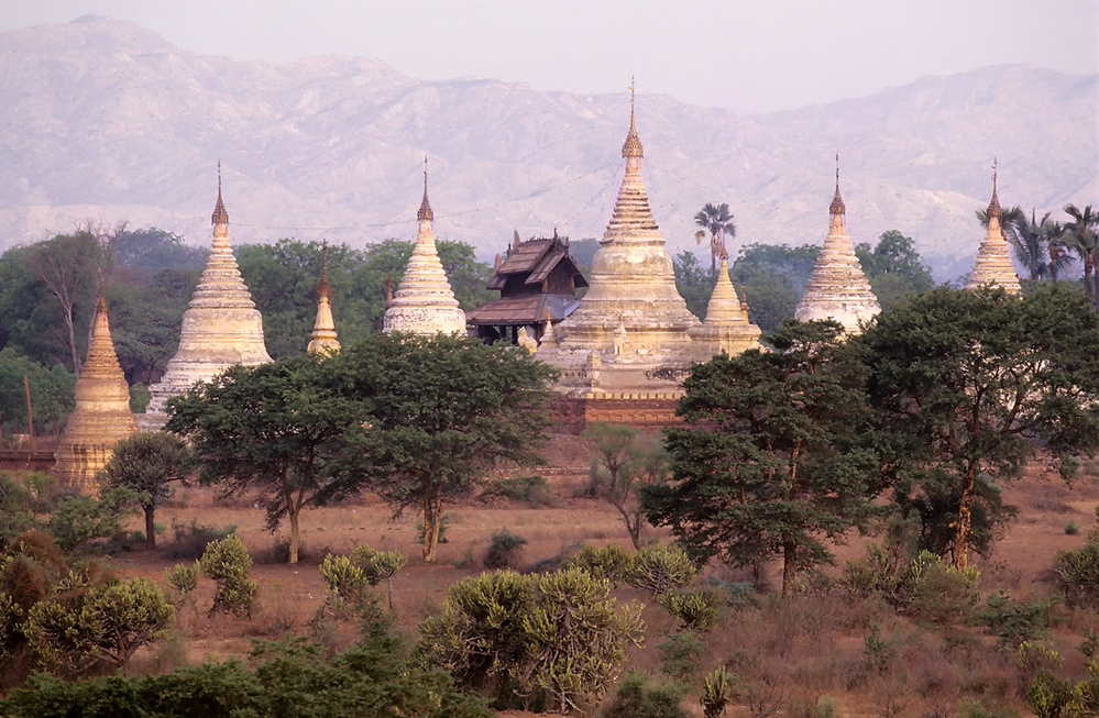 Stupas, Bagan