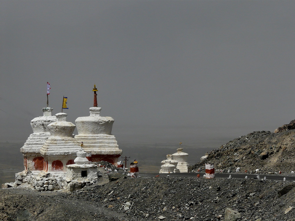 Stupas bei Diskit