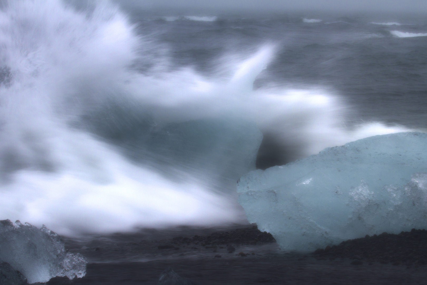 Sturm an der Jökulsarlon Lagune in Island