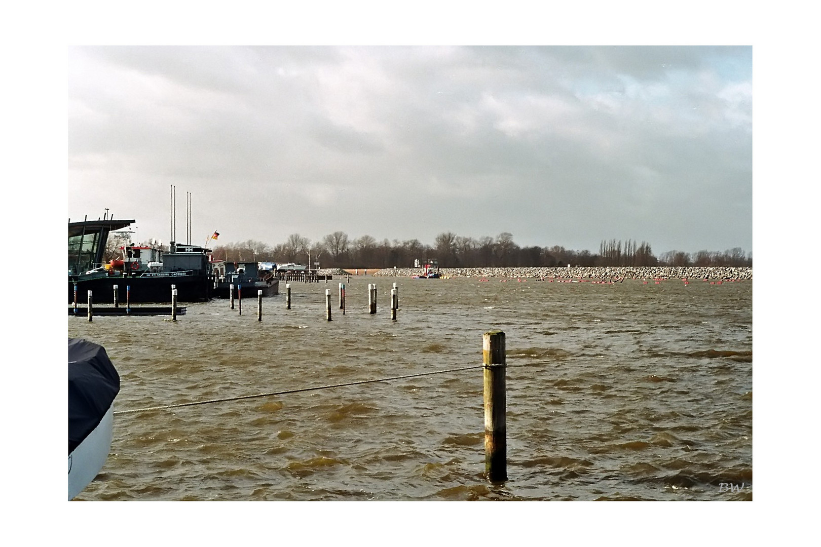 Sturm im Hafen von Barth