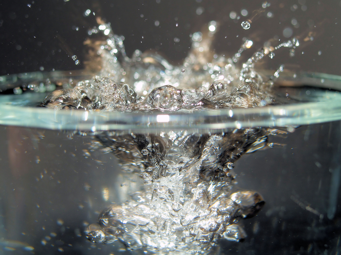 Sturm im Wasserglas.........