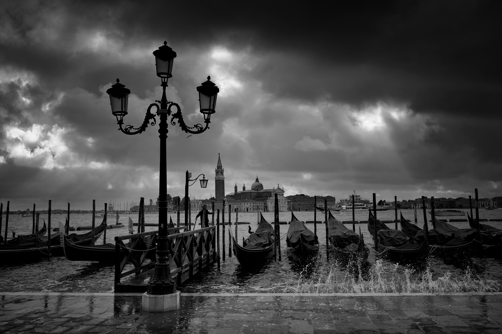 Sturm in Venedig