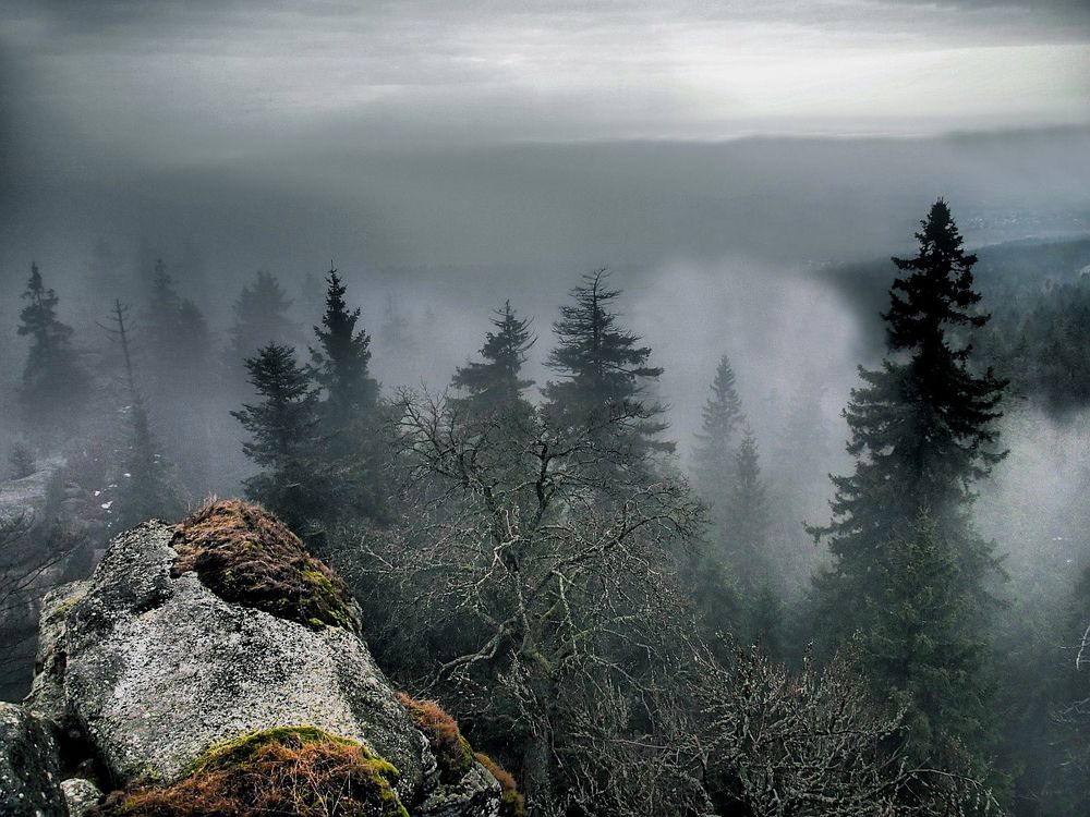 Sturm über dem Waldstein