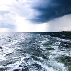 Sturm über der Nordseeküste von Jillina Rzo.