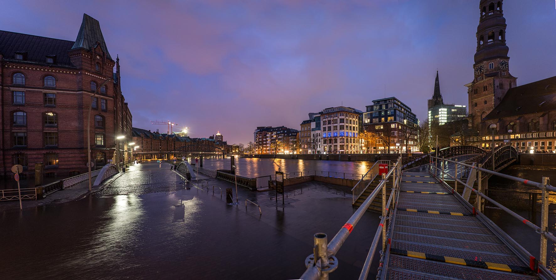 Sturmlut in der Speicherstadt