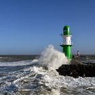 Sturmtief "Nadia" an der Warnemünder Westmole