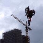 Sturzflug über das Riebeckplatzhochhaus in Halle/S ?