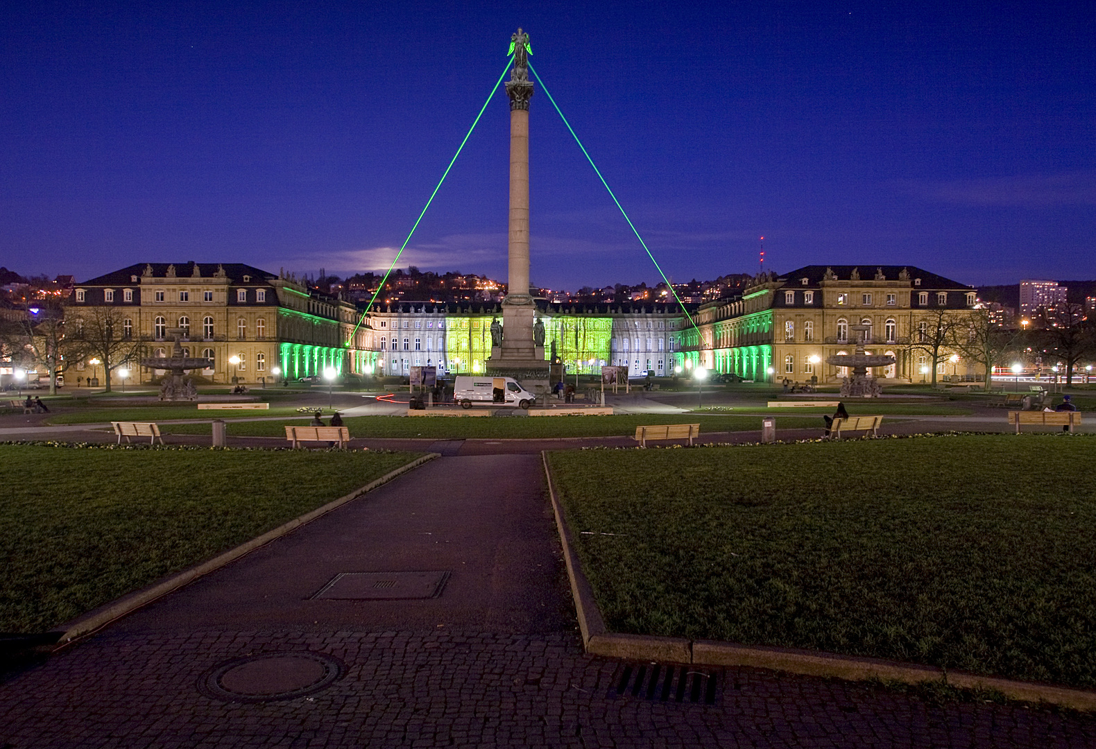 Stuttgart bei Nacht