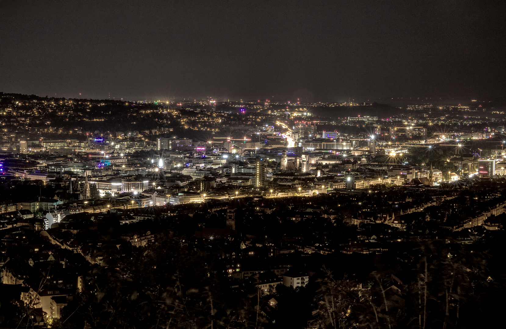 Stuttgart bei Nacht