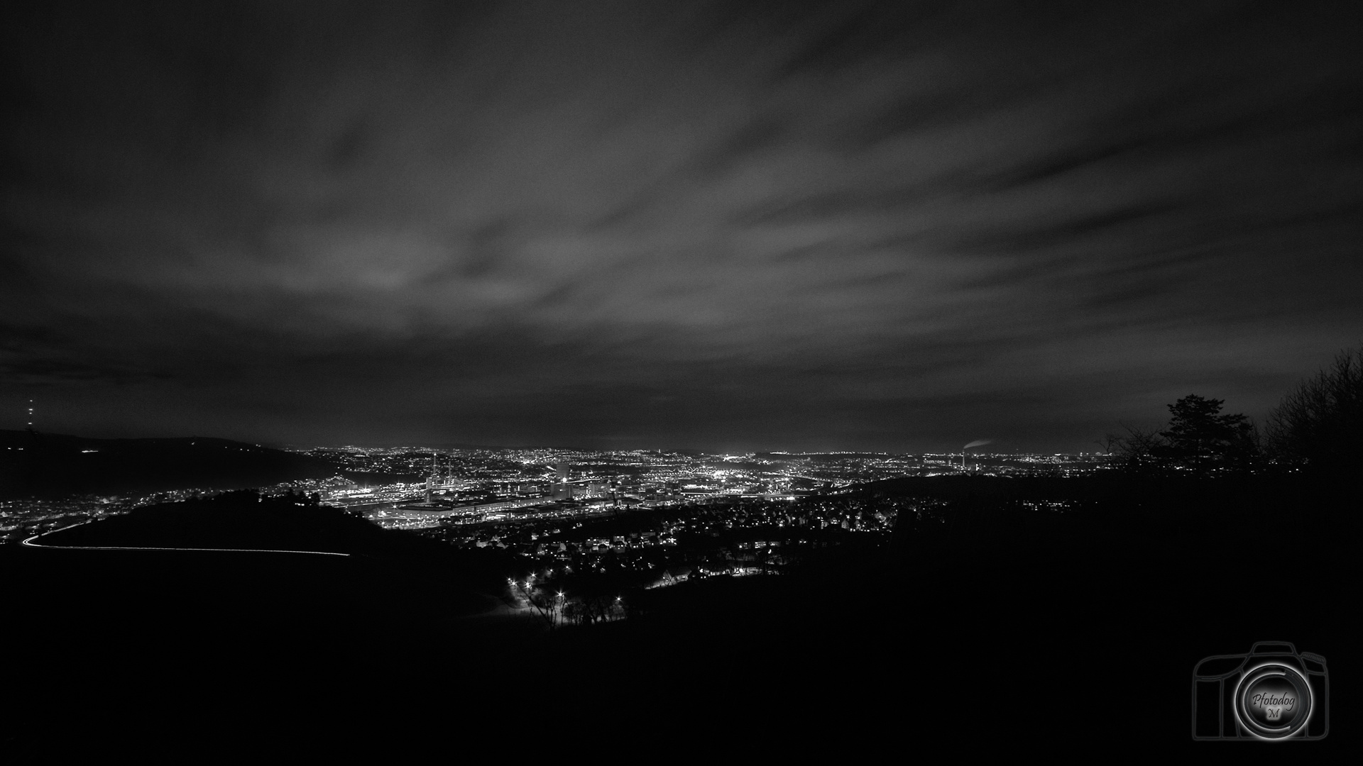 Stuttgart bei Nacht