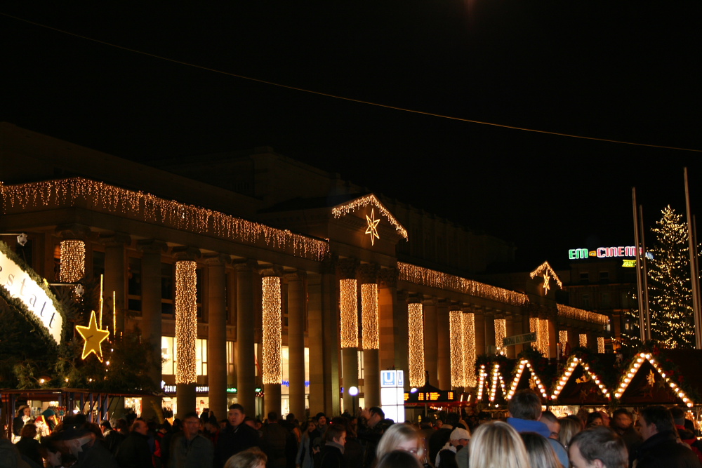 STUTTGART BY NIGHT ITS CHRISTMAS TIME