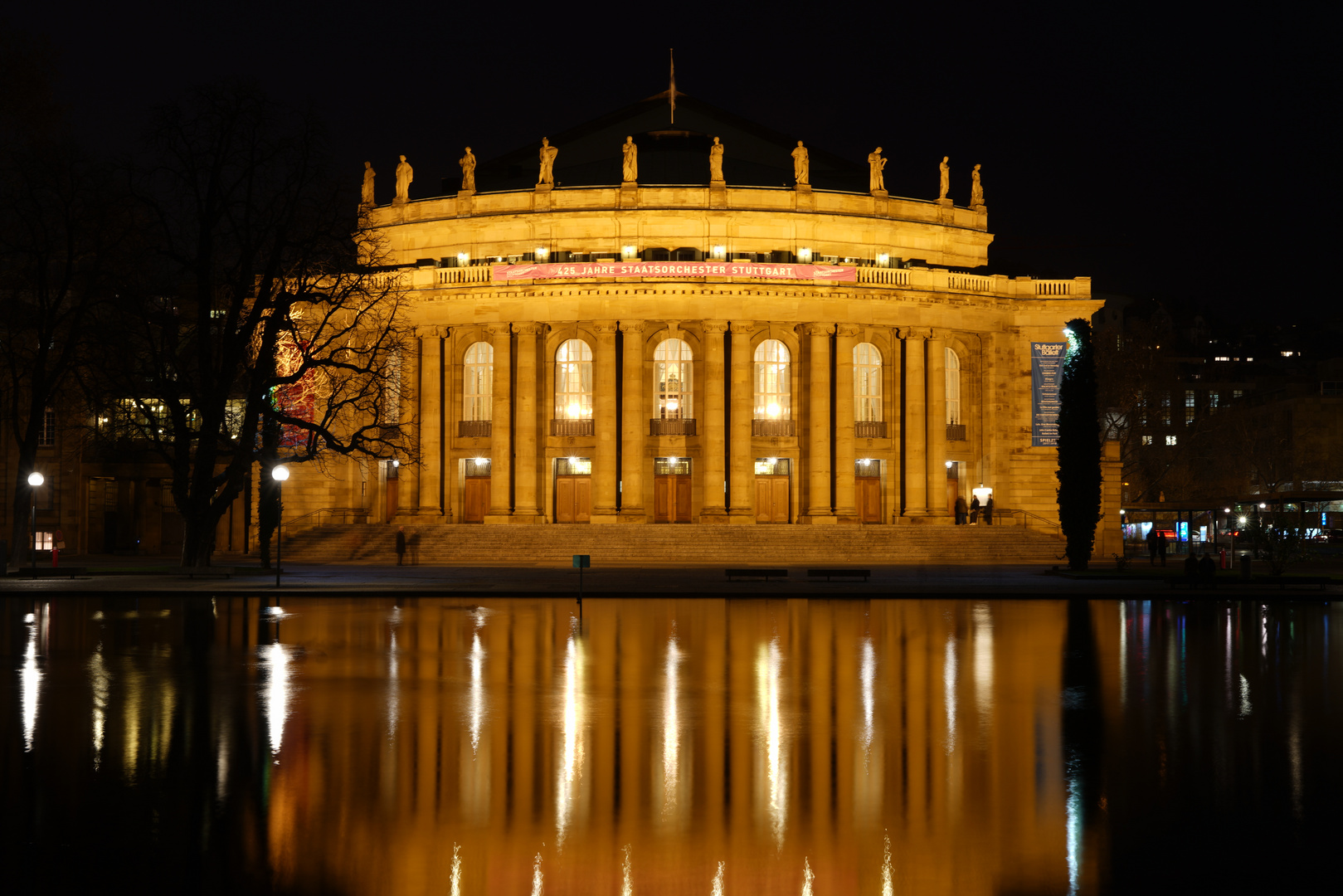 Stuttgart, Großes Haus