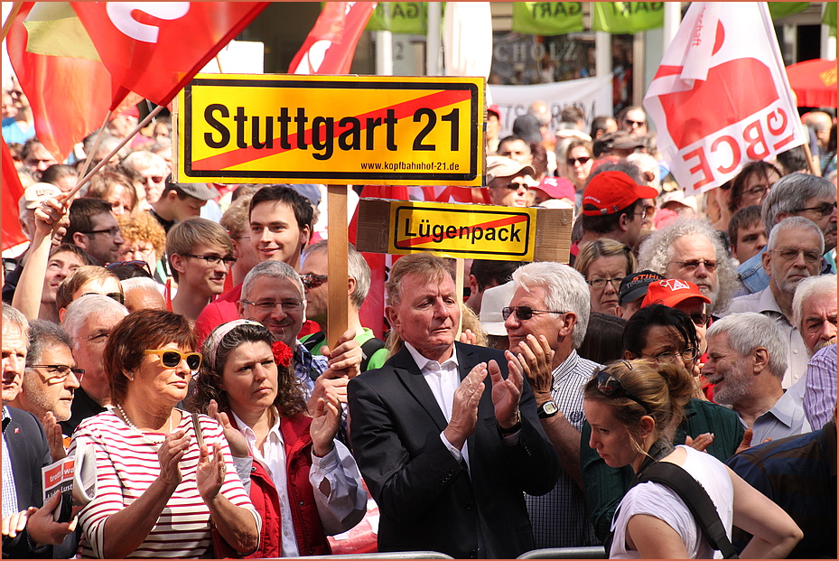 Stuttgart K21 Mai12-  Fragen an Claus Schmiedel