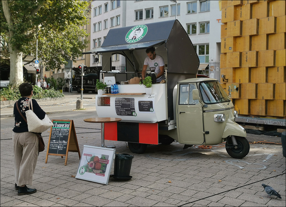 Stuttgart - Kleiner Wochenmarkt