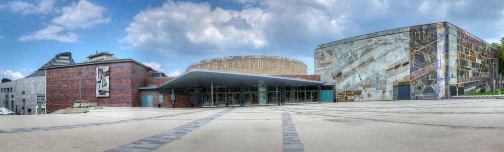 Stuttgart Liederhalle. Kultur und Architektur