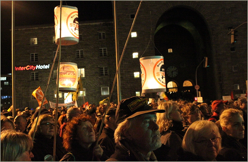 Stuttgart MONTAGSDEMO  8.11.2010 - K21