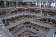 Stuttgart- Neue Bibliothek 1