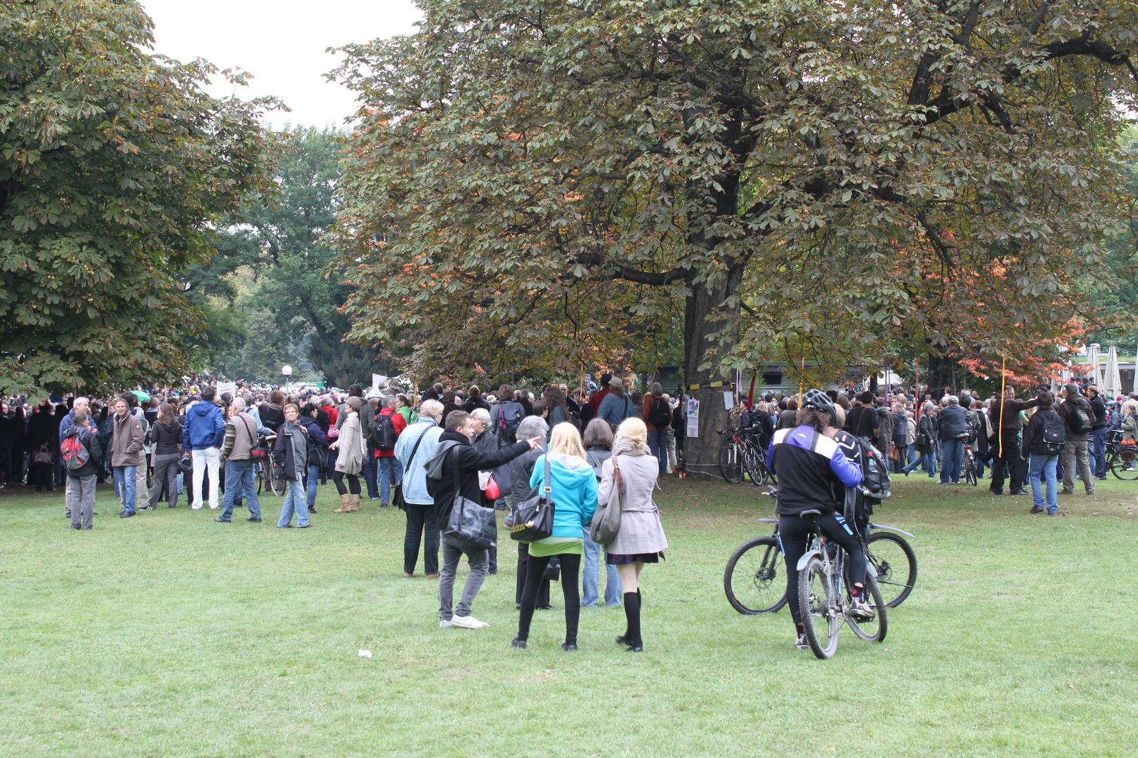 Stuttgart Park 30.9. 14:00h