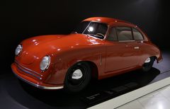 Stuttgart - Porsche-Museum 3