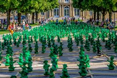 Stuttgart: Prof. Ottmar Hörl : Grenzen überwinden. Das Ampelmännchen als Botschafter ..