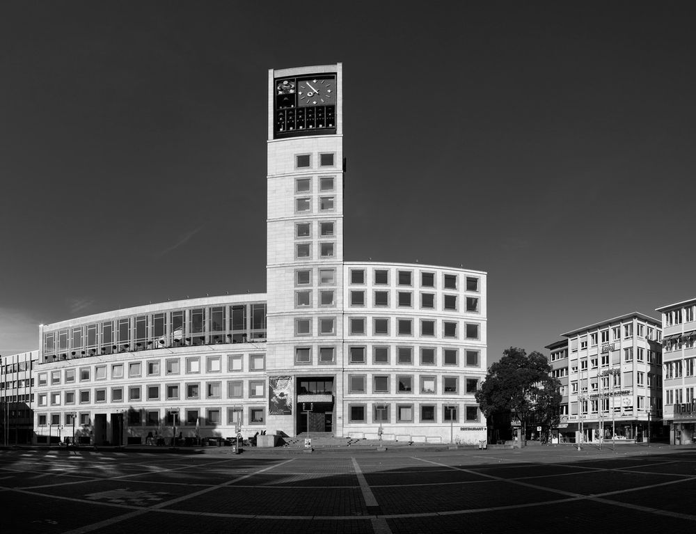 Stuttgart. Rathaus am FrühMorgen