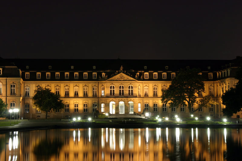 Stuttgarter Neue Schloss @ night