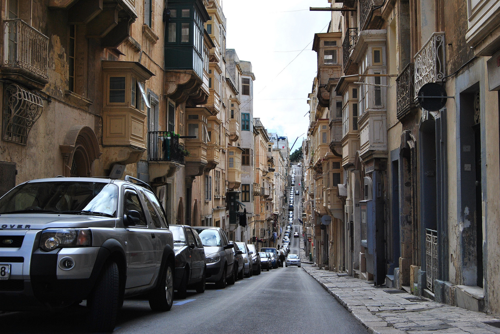 su e giù per Valletta