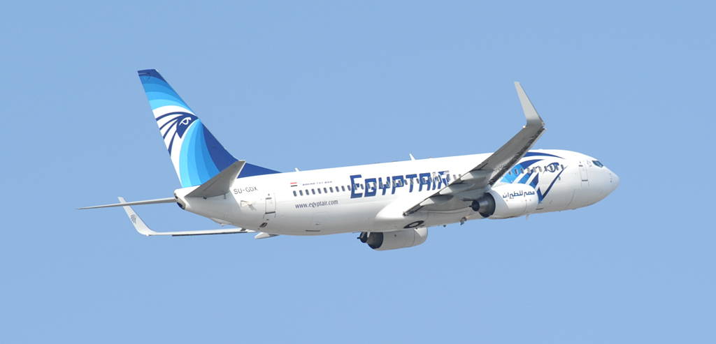 SU-GDX - EgyptAir - Boeing 737-866