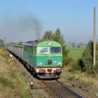 SU46-014 mit einem Schotterzug in Jerzmanki am 03.10.2013