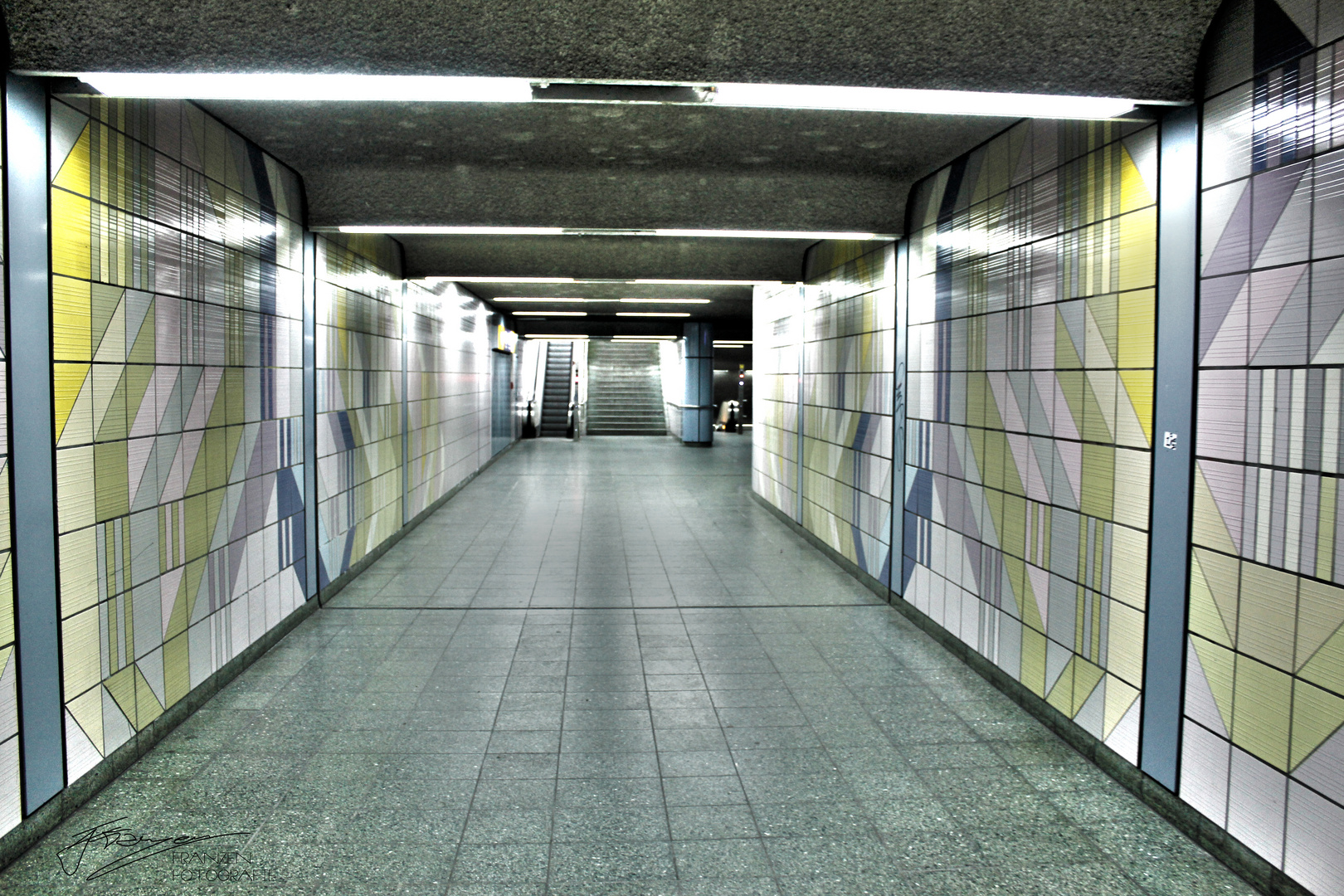 Subway-HDR