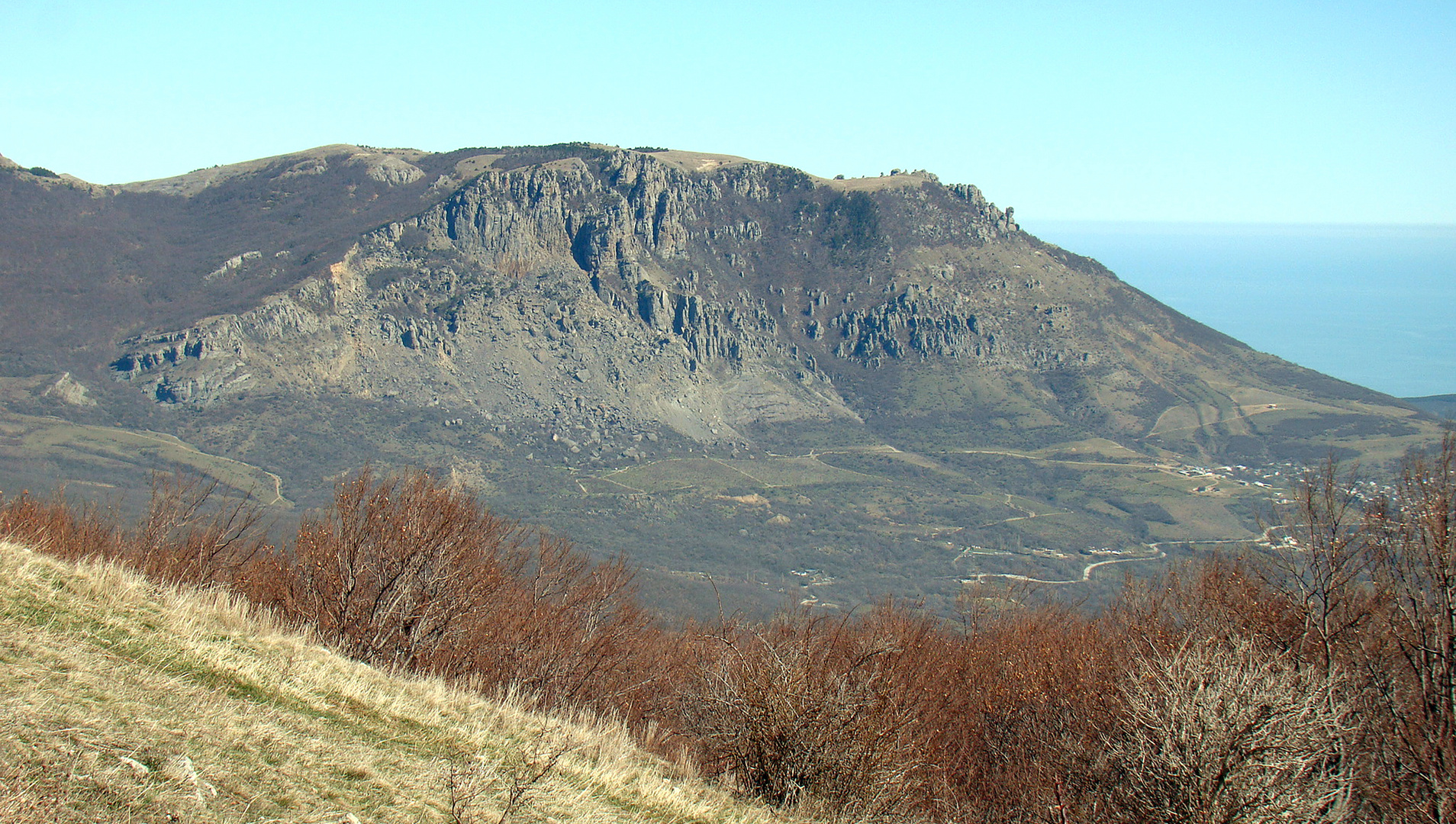 Süd-Demerdschi, (1239 m Höhe) Aussicht vom Berg Tschatyr-Dag