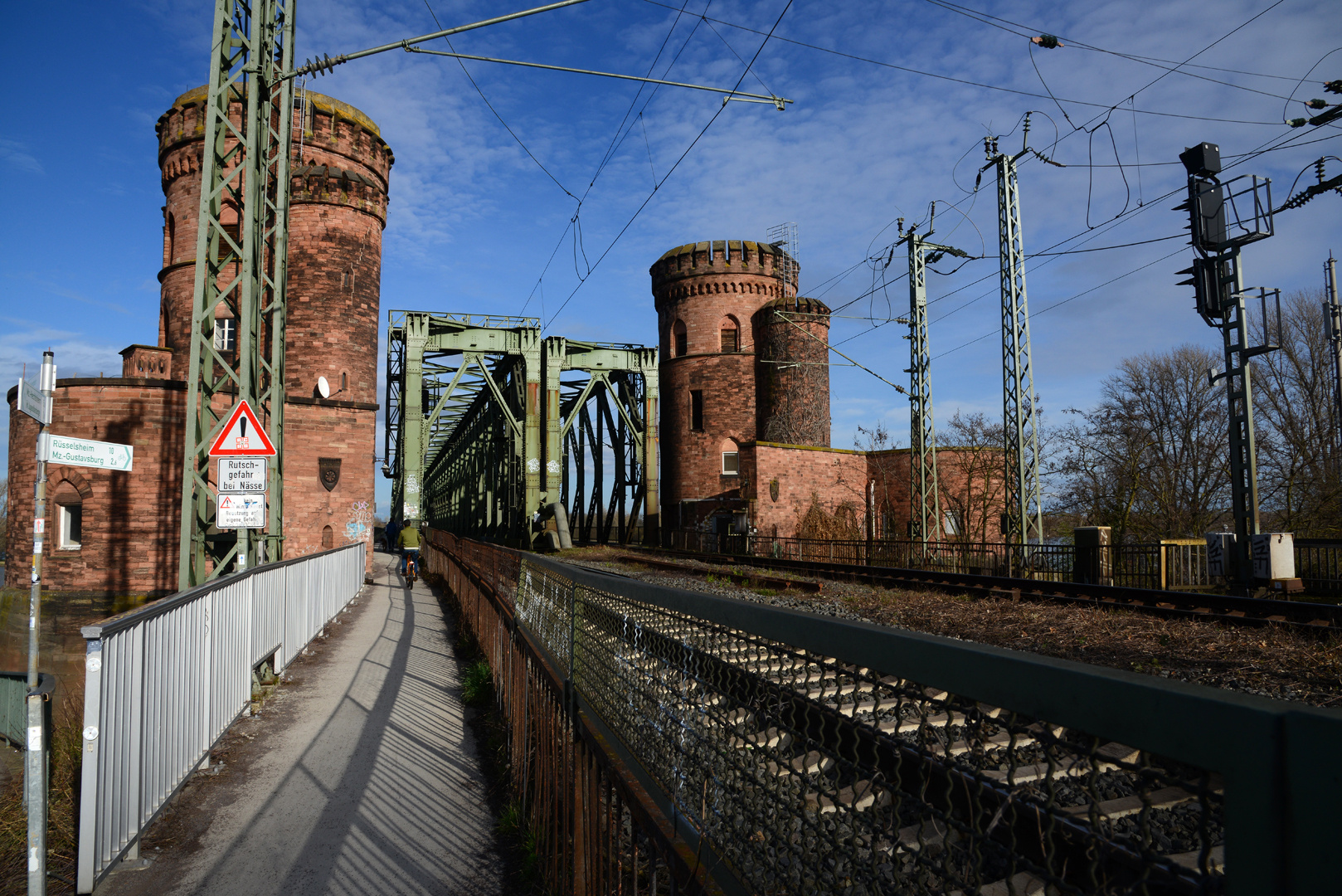 Südbrücke 