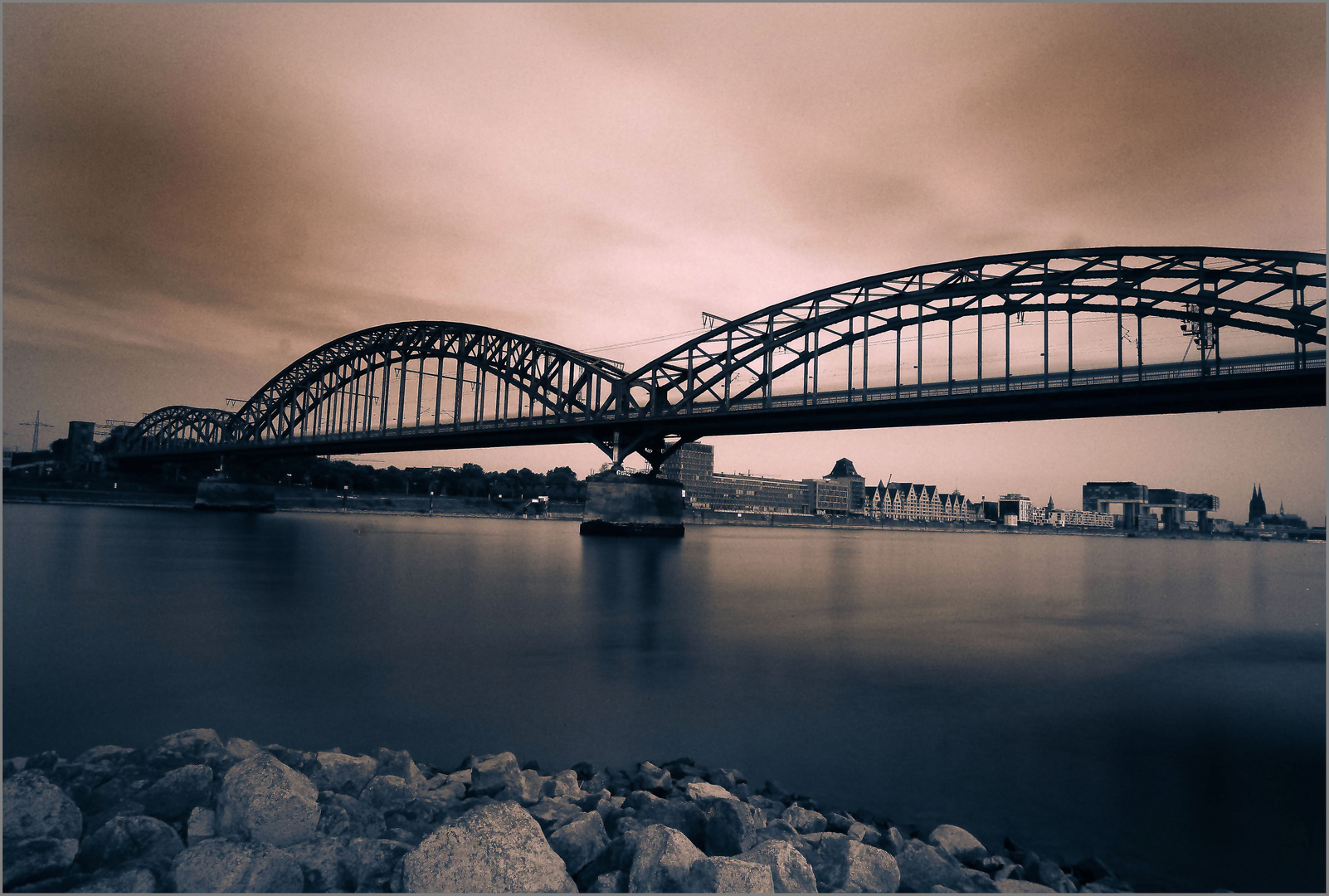 Südbrücke, in Köln