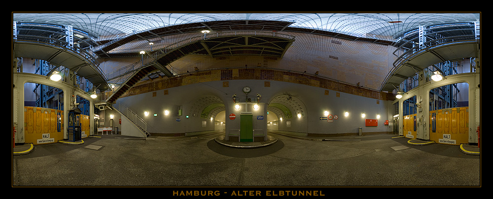 Südeingang - Alter Elbtunnel