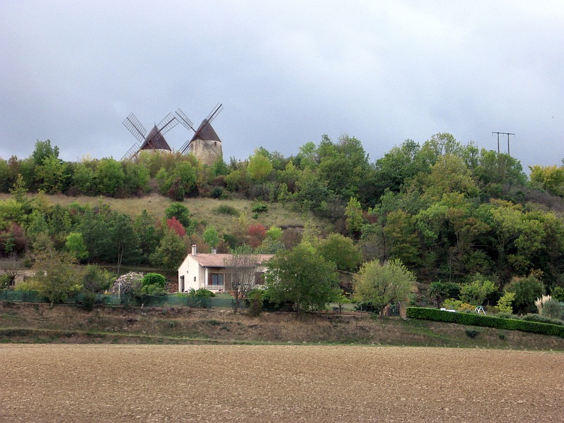 Südfranzösische Windmühlen