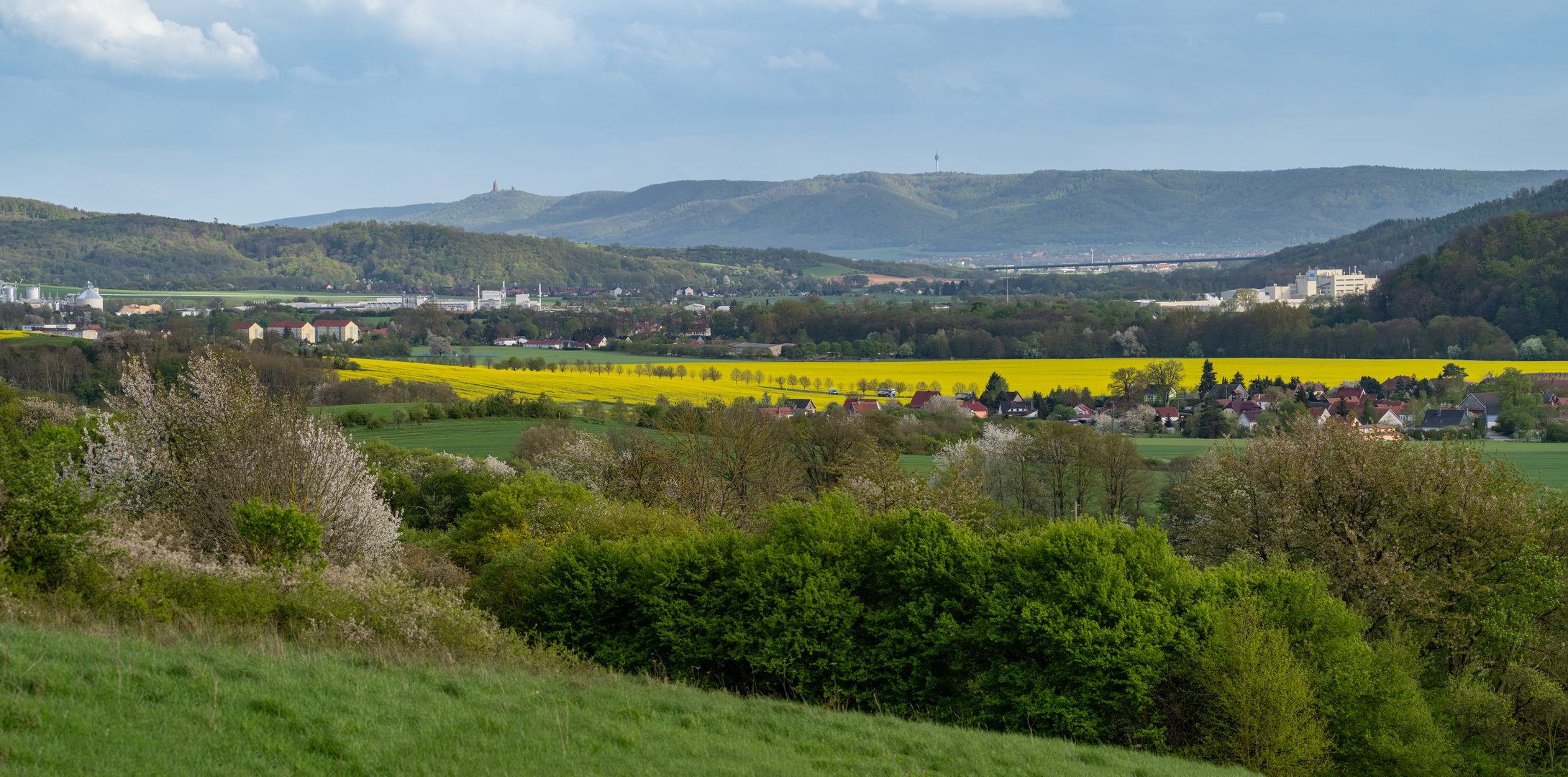 Südharz mit Blick zum Kyffhäuser