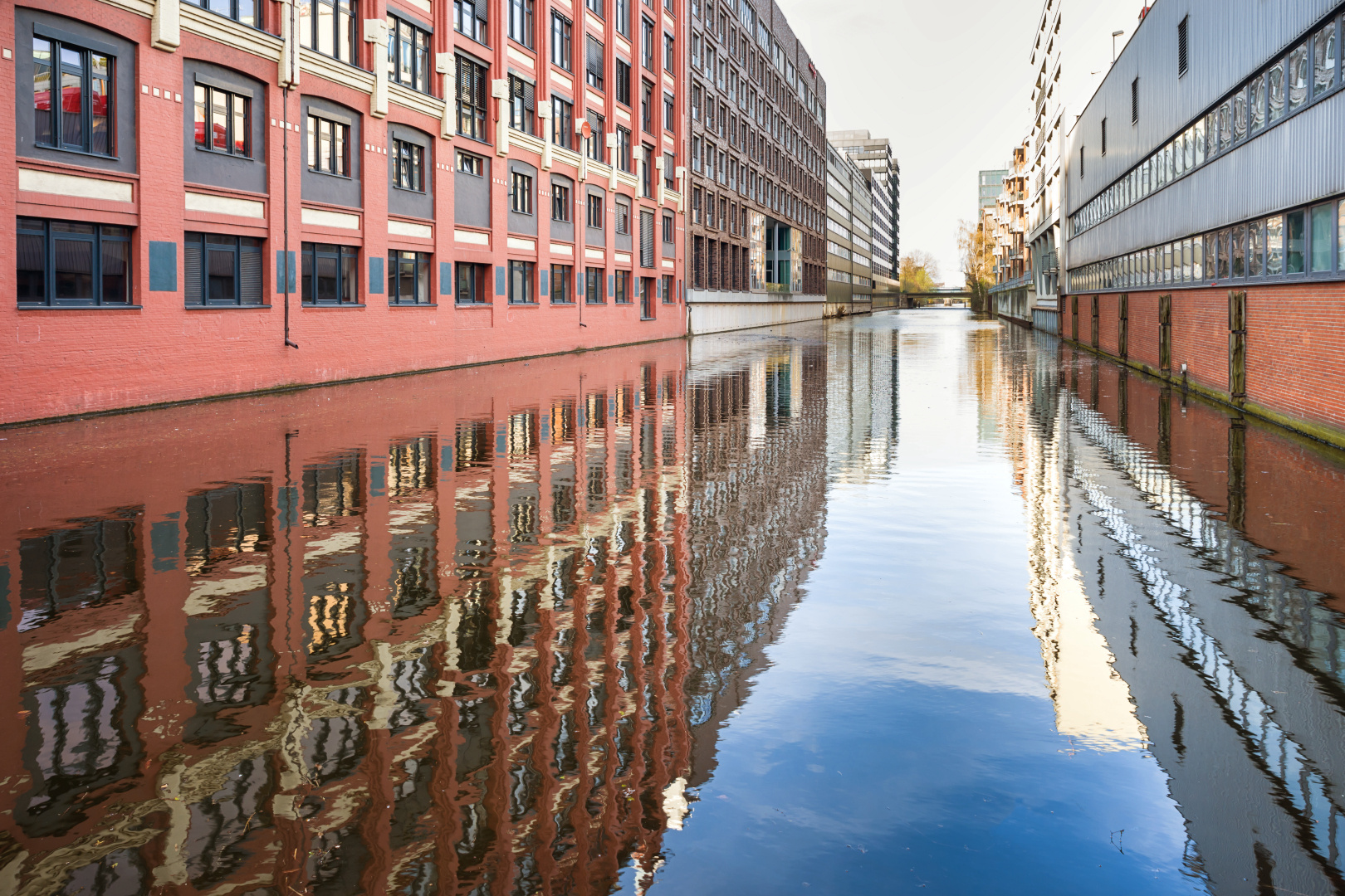 Südkanal Spiegel