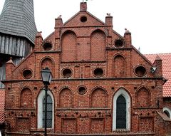 Südlicher Teil der Kirche in Konczewice