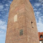 Südseite Lubwartturm Bad Liebenwerda mit Sonnenuhr